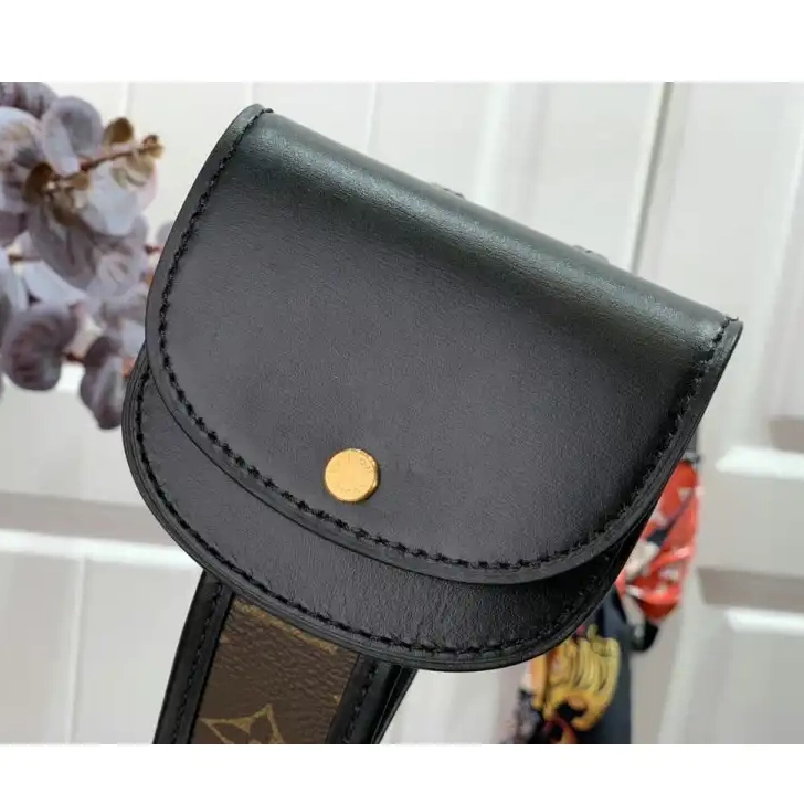 Fashionrepsfam ru Bags 2101SH0039 LV 0524
